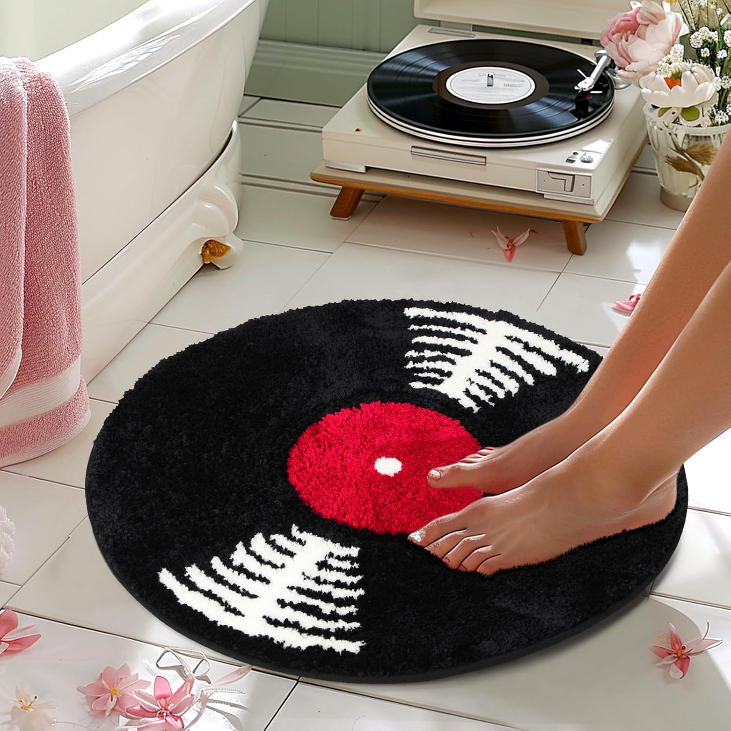Vinyl Record Bath Mat Music Round Rug Retro Tub Bath Rug Non Slip Washable Funny Bathroom Decor Absorbent Tufted Rug Carpet for Bedroom Living Room Music Theme Decor Black and White 23.5