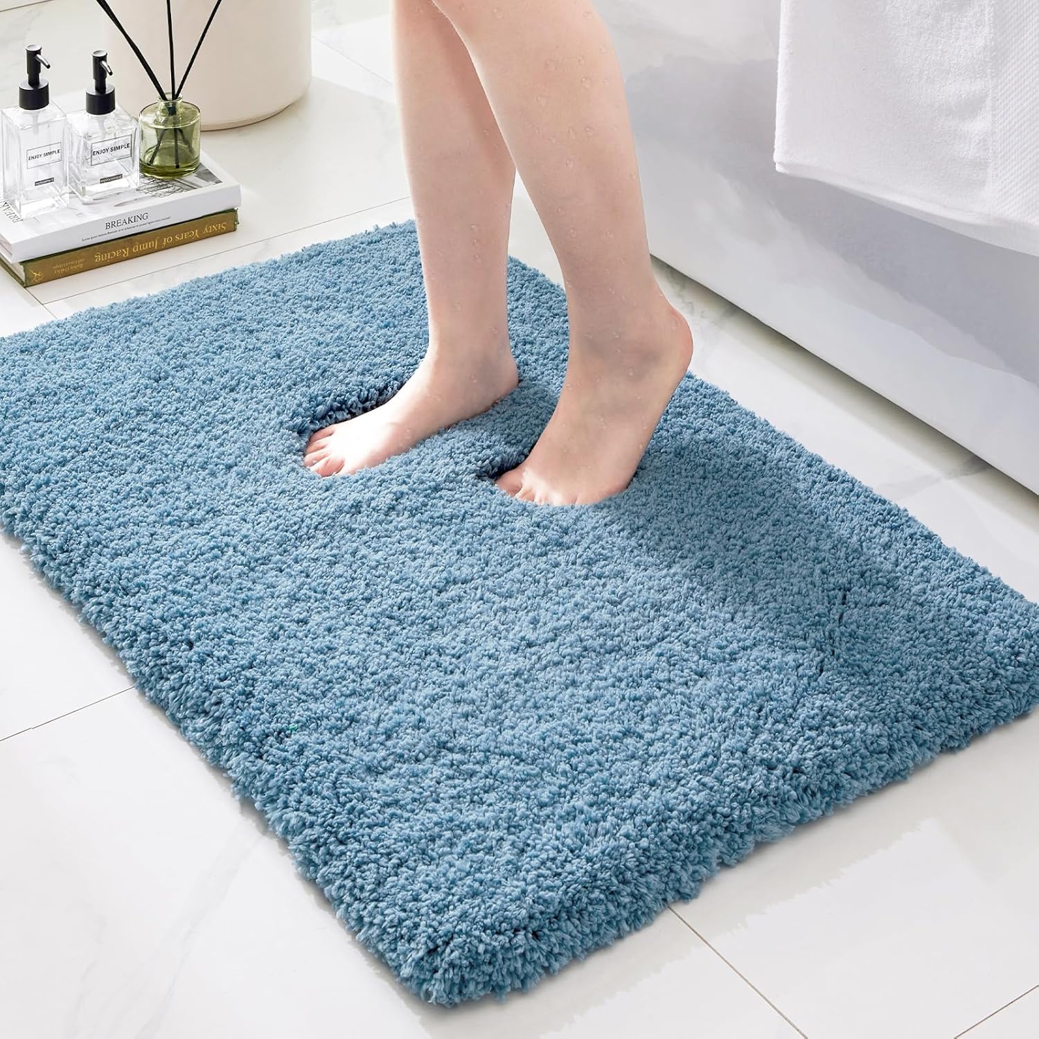Ruggnovea Bathroom Rugs Non Slip Washable, Ultra Soft Thick Shaggy Absorbent Bath Mats, High Density Foam Latex Non Slip Backing Bath Rugs, Microfiber Bath Mats for Bathroom Floor&Sink,24x17,Blue